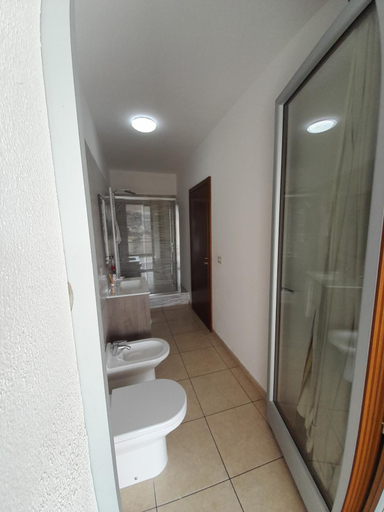 Bathroom 2, jolly casa 2, Cosenza