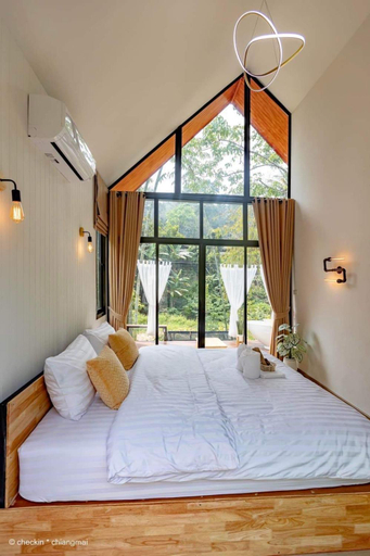Bedroom 14