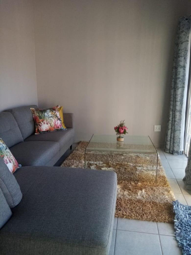 Facilities, 19 Mirabelle Place, Umgungundlovu