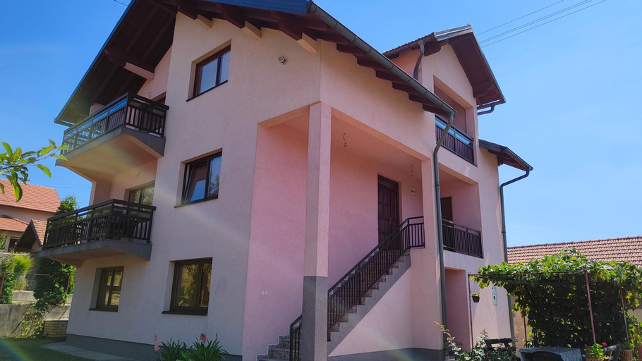 ENSA Apartments, Tuzla