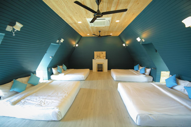 Bedroom 15