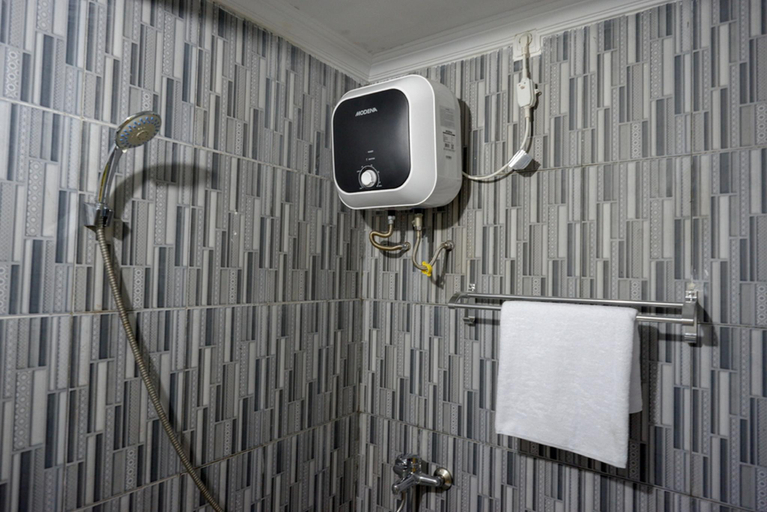 Bathroom 2