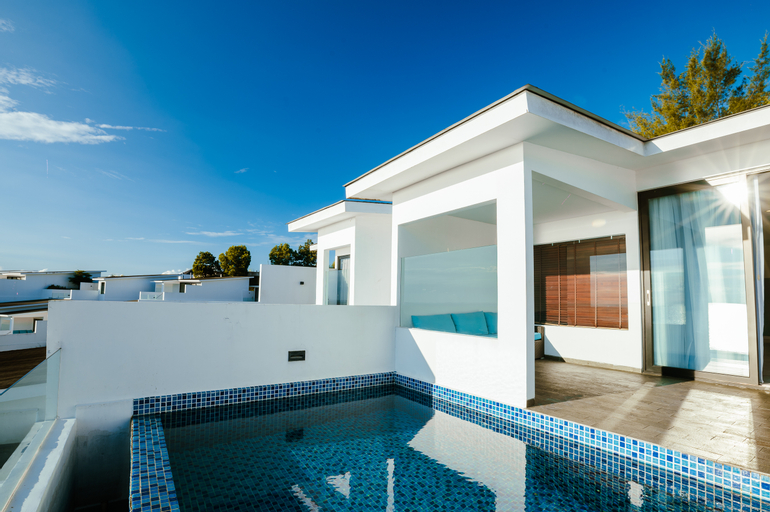 Swimming Pool 3
