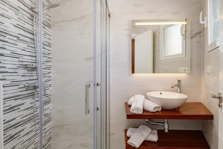 Bathroom, Casa Melina, Granada