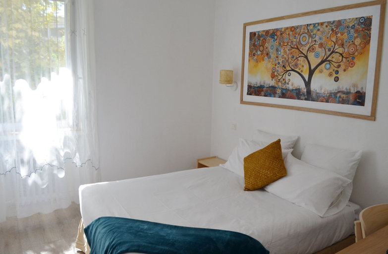 Bedroom 3, Hôtel du Parc, Var