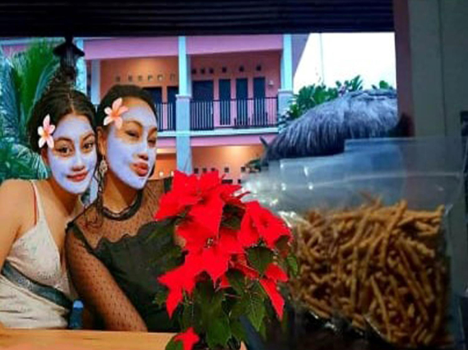 Food & Drinks 3, Villa de Owis, West Manggarai