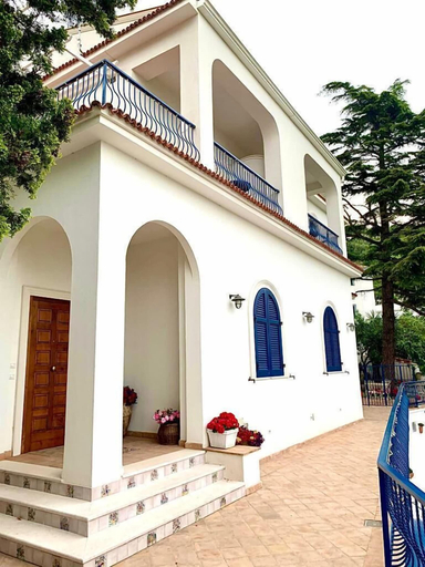 Exterior & Views 2, Residence Villa Giordano, Salerno