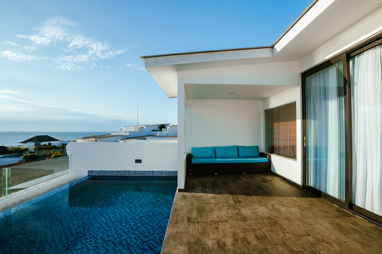 Swimming Pool 3