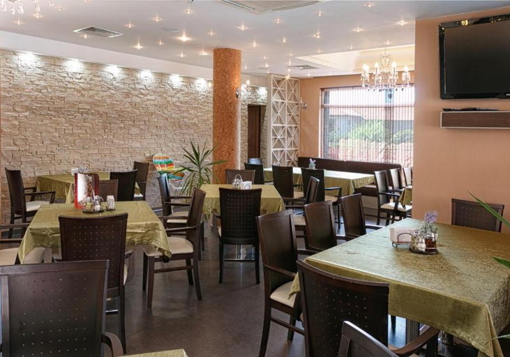 Food & Drinks 5, Александра, Nesebar