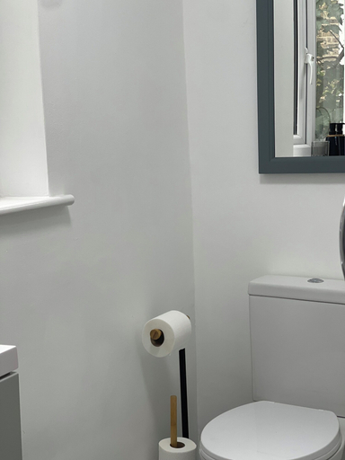 Bathroom 2, Camden Cosy Studio, London