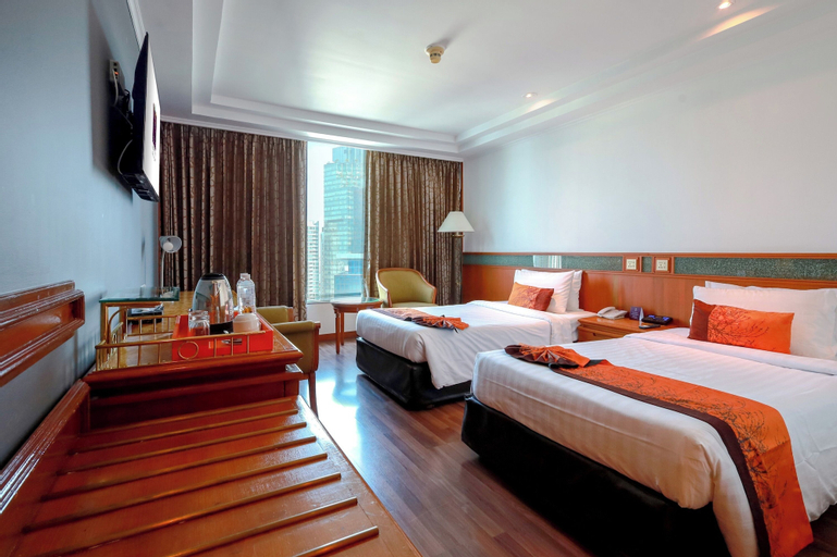 Bedroom 13