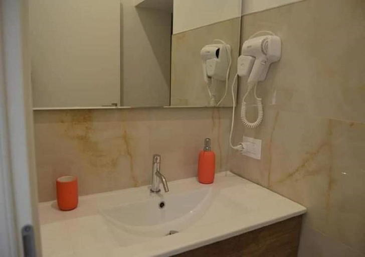 Bathroom 4, Locazione turistica Totaro, Foggia