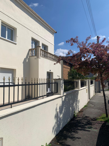Others 3, Villa Tenjin Chambre 6, Seine-Saint-Denis
