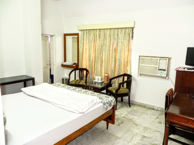 Bedroom 6