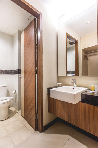 Bathroom 7