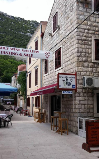 Others 3, Rooms with WiFi Ston, Peljesac - 19339, Ston