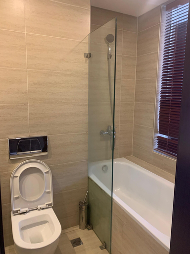Bathroom 4, Agulu Lake Resort and Conference Centre, AwkaSout
