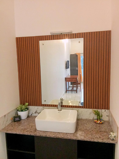 Bathroom 5, Appu's Nido, Ernakulam