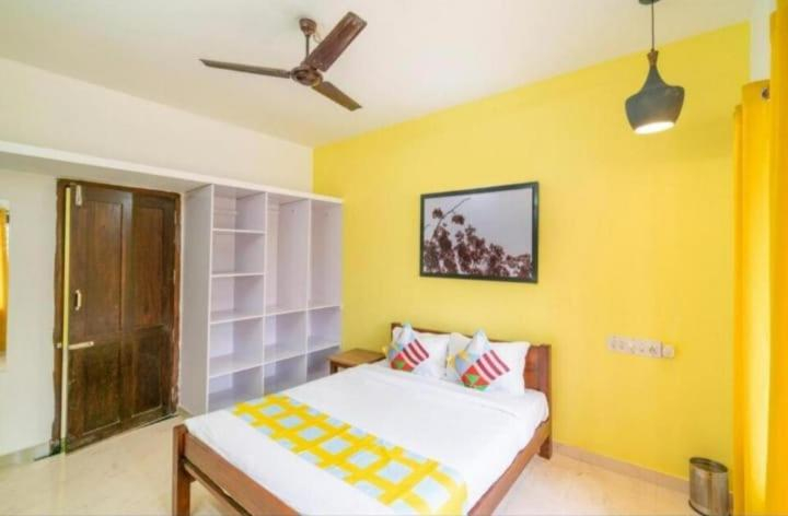 Others 3, Tharayil Apartments, Ernakulam