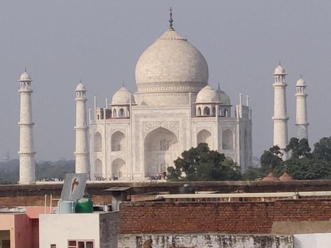 Exterior & Views 2, Joey's Hostel Agra, Agra