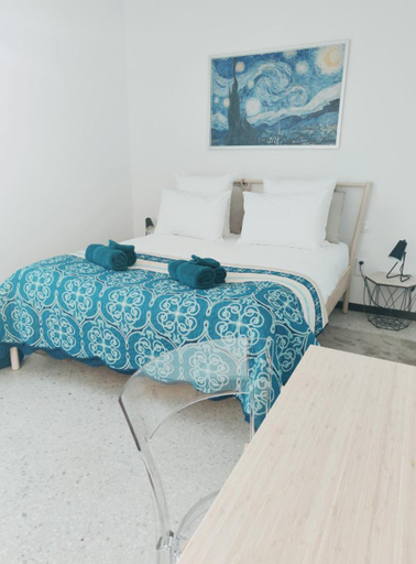 Others 5, Villa Marie-Josee, Var