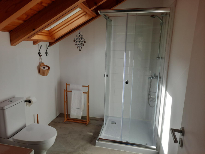 Bathroom 2, Casa de Santo Amaro, São Roque do Pico