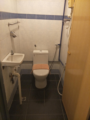 Bathroom 9