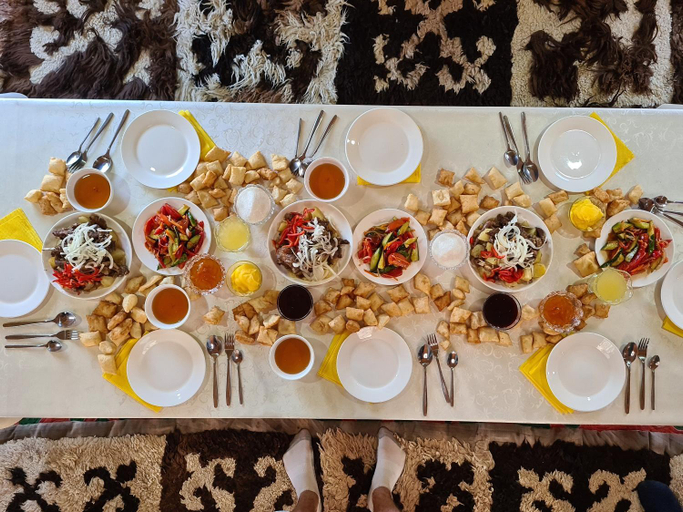 Food & Drinks 4, Feel Nomad Yurt Camp, Ysyk-Köl (lake)