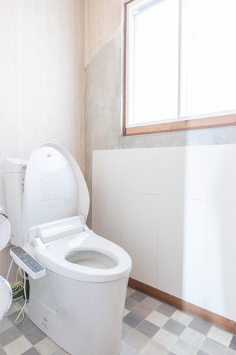 Bathroom 2, hakone hills, Hakone