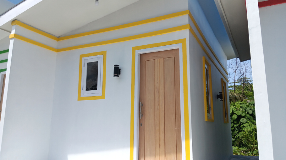 Bushra Inn Room Type - Bushra Inn (Unit Kuning)