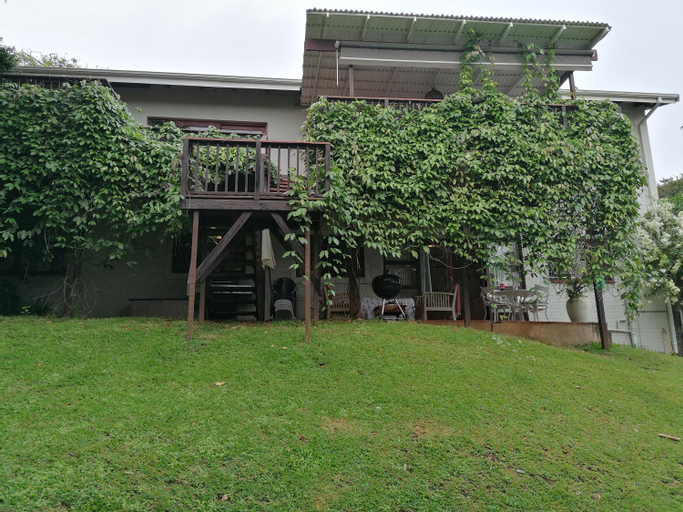 Laughing Gecko Lodge2, Ugu