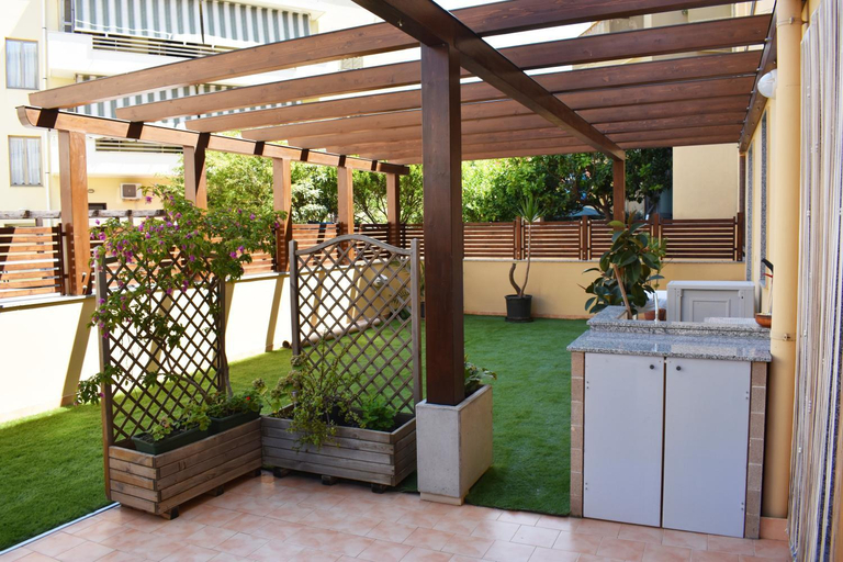 Others 4, Dialguer: appartamento a due passi dal mare, Sassari