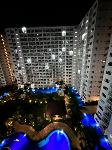 Adel’s cosy Pad Shore Residences MOA, Pasay City