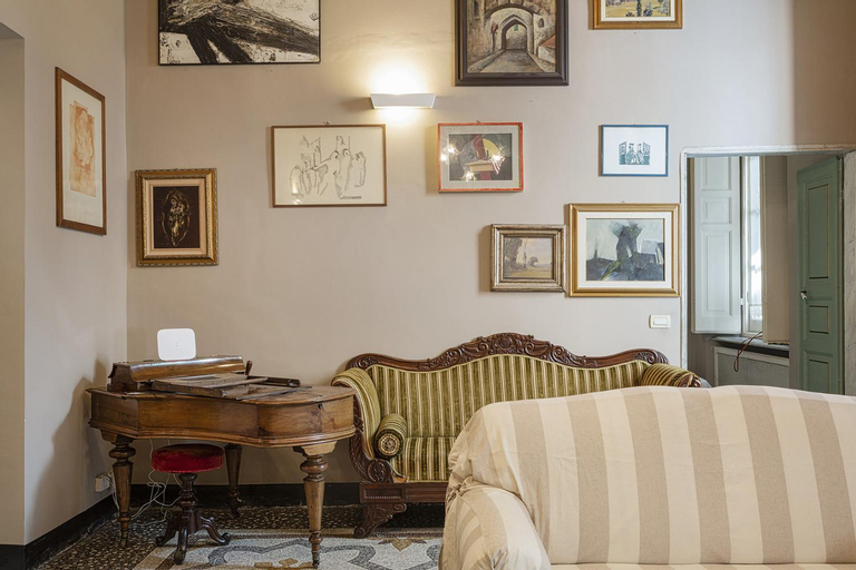 Fancy Apartment in Palazzo Grimaldi by Wonderful Italy, Genova