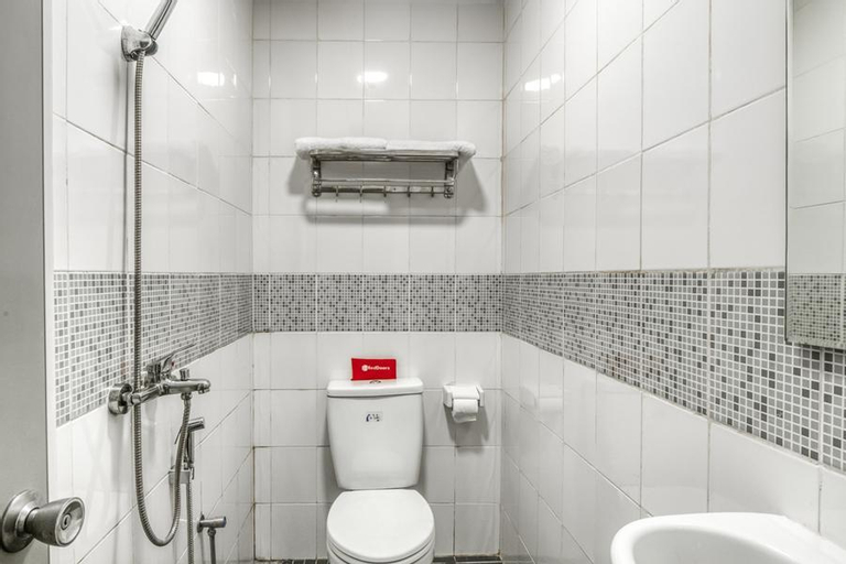 Bathroom 3