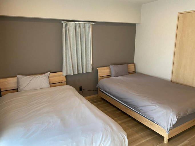 Bedroom 12