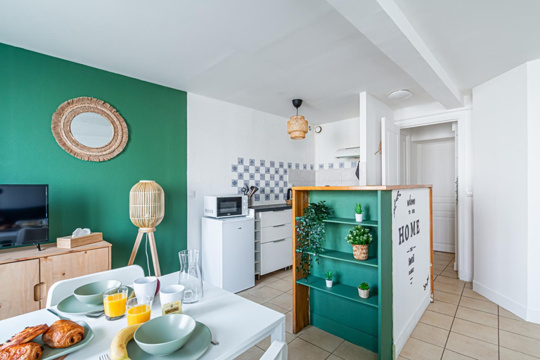 Others 4, Appart'Hotel BelleEscale Versailles Saint Cyr l'Ecole, Yvelines