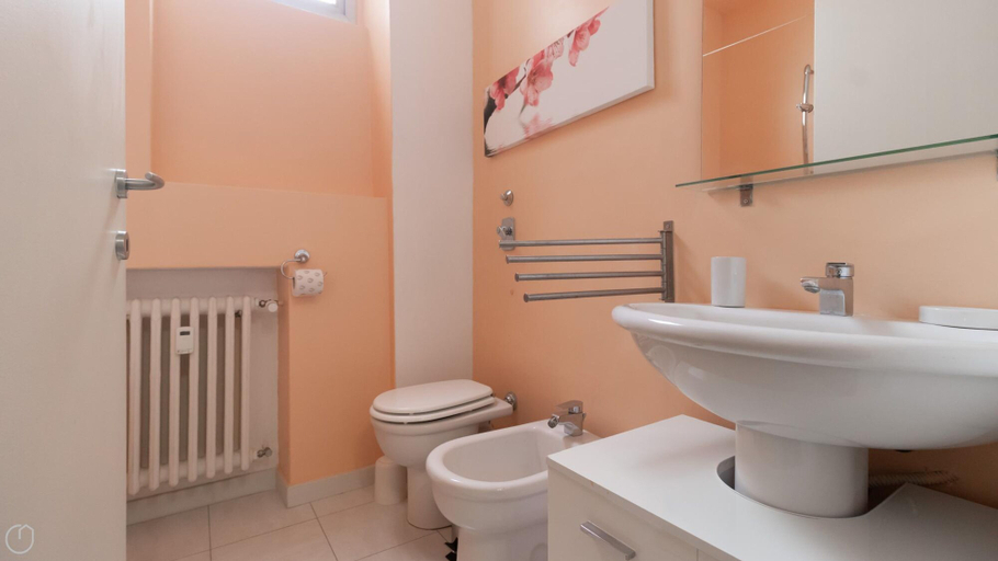Bathroom 3, Italianway Easy - Plinio 64, Milano