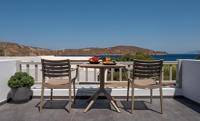 Others 5, Nautilus Serifos, South Aegean