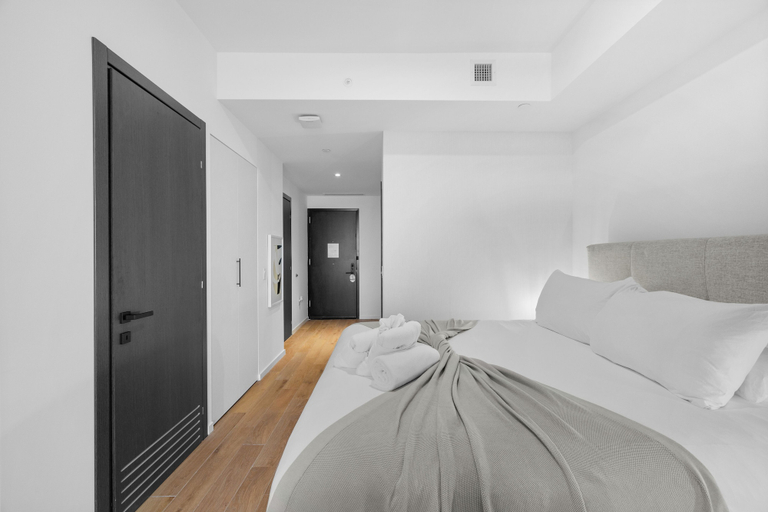 Bedroom 3, City & Bay Views in Downtown Miami, Miami-Dade