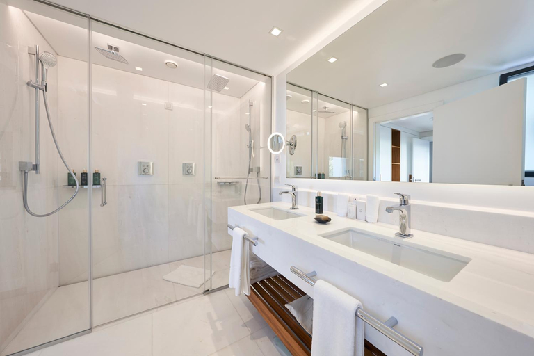 Bathroom 4, The Cliff Bay - PortoBay, Funchal