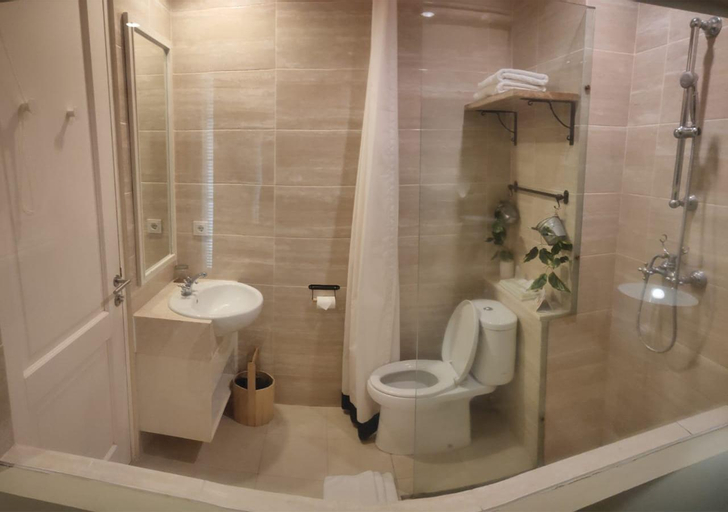 Bathroom 5