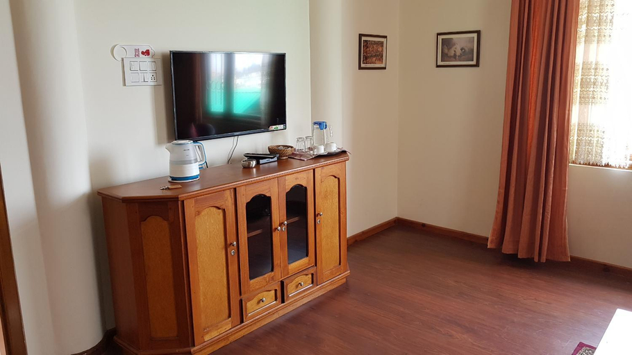 Others 2, Woodland Hill Stay, East Khasi Hills