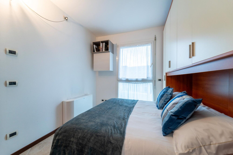 Bedroom 3, Morus Apartment by Wonderful Italy, Como