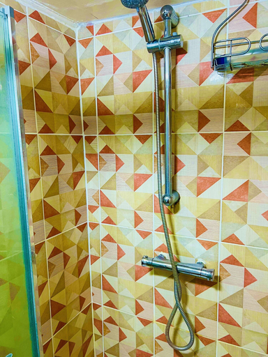 Bathroom 4, White House Lodge B&B, Cambridgeshire