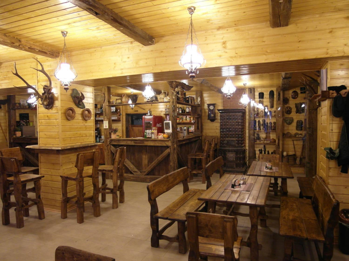 Food & Drinks 4, Inovecka Chata, Trenčín