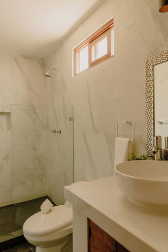 Bathroom 5, Casa La Martina Holbox, Lázaro Cárdenas