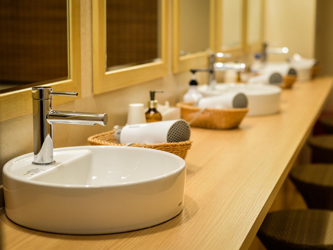 Bathroom 6