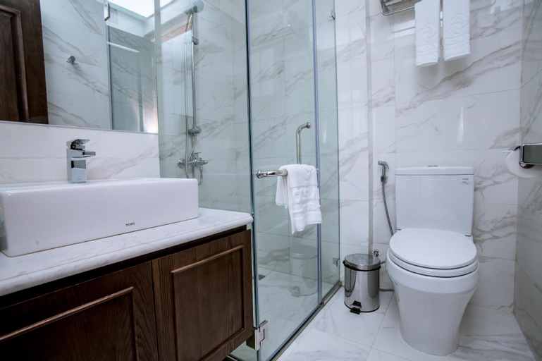 Bathroom 4