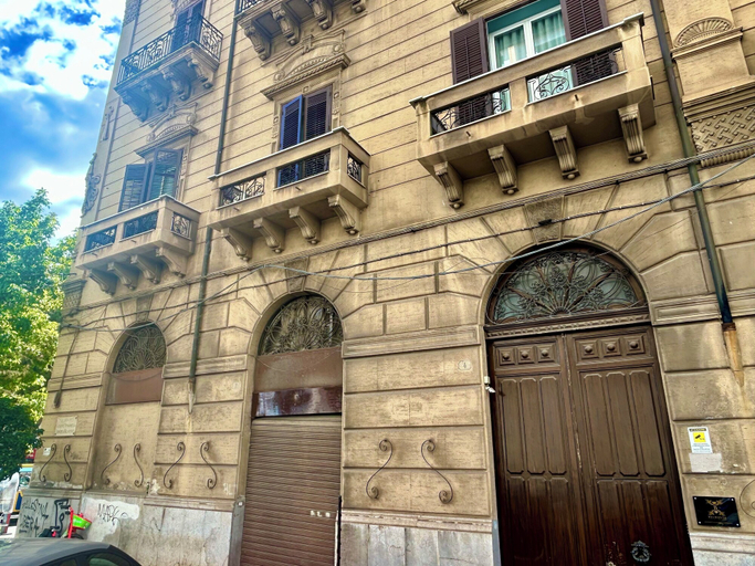 Exterior & Views 2, Belmonte LR Collection, Palermo